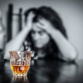 ШҚО-да маскүнемдер тізіміне енген әйелдердің ішінде 14 жасқа толмаған қыздар да бар