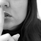 Теміртауда баланы тұншықтырған тәрбиешіні видеоға түсіріп алған бала бағушы балабақша әкімшілігінің өзіне көрсеткен қысымы туралы айтты