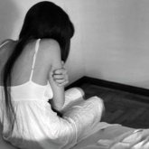 Түркістан облысынның тұрғыны үй ауласында мүгедек қызды шешіндіріп зорламақ болды