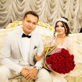 «Мүмкіндігім болмады»: Бауыржан Сатов тойға не себепті ескі кастюмін кигенін айтты (ВИДЕО)