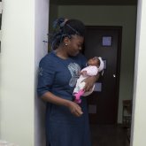 Қазақтан сәби сүйген африкалық әйелге министр көмектесетін болды