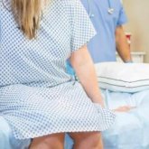 «Оңтүстіктің қыздары жиі келеді»: Маман 37 жастағы әйелдің қыздық перде жасатып, тұрмысқа шыққанын айтты