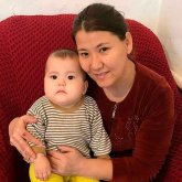 Ақтөбелік дәрігерлер өңешіне жержаңғақ тұрып қалған баланы құтқарып қалды