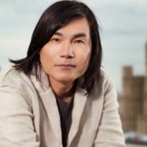 Матери Батырхана Шукенова вручат памятные медали сына