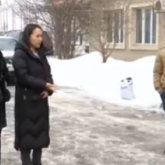 Скандал вокруг «Абу-Даби Плаза»: 45 человек за одну ночь остались без работы в Астане (ВИДЕО)