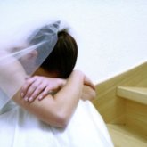 «Пәк емессің»: қазақ қызы той үстінде өзін өлтірді