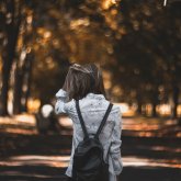 Бөлесіне ғашық болған алматылық бойжеткен адам сенгісіз құпиясымен бөлісті