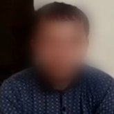 «Әйелімнен көңілім қалды»: қорлық көрген қыздардың әкесі балаларын ешкімге бермейтінін айтты