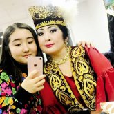 Мақпал Жүнісованың қызы анасының жолын қуғысы келмейтінін айтты