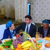 Шымкент қаласында Ұлы Отан соғысы ардагерлеріне құрмет көрсетілді