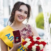 Төреғали Төреәлінің қарындасы «Алтын белгі» иегері атанды