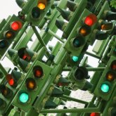 Шымкентте ыстықтан бағдаршамдар еріп жатыр (ВИДЕО)