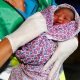 18 жастағы оқушы қыз босанған бойда емтиханға қайта оралды