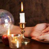 Бақсыға барған келіншек сүйіктісімен бірге бола алмайтынын естіп налып жүр