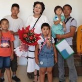 «Ел анасы» атанған Эльмира: қайырымды жан халықтың әлеуметтік қорғалмаған топтарына көмектесіп жүр