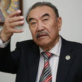 «Опасыздар-ай...»: журналист Шерхан Мұртазаға «зар илеп» хат жолдады