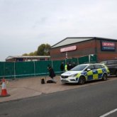 Ішінде 39 адамның мәйіті бар жүк көлігі табылды