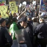 Алжирліктер биліктен шеруде тұтқындалғандарды босатуды талап етті