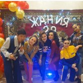 Актриса Жәния Джуринская туған күнін ретро стильде атап өтті (ФОТО)