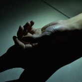 6 балалы жалғызбасты ана пәтер алуына аз уақыт қалғанда өзін-өзі өлтірді