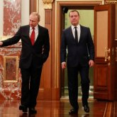 Путин Медведевтің командасын отставкаға жіберді