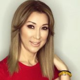 «Өмір қызық»: қазақстандық тележүргізуші Арнольд Шварценеггермен суретке түсіп мақтанды (ФОТО)