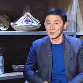 «Шетінен «шегірткелер»: Ахметбек Нұрсила инстажұлдыздардың халықты топастандырғаннан басқа пайдасы жоқтығын айтты (ВИДЕО)