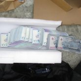 Өскеменде ұрылар мейрамханадан ақша толы сейфті ұрлап кеткен