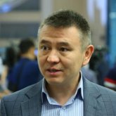 «Коронавирус – жалған идеялардың жаназасын шығарды»: Мұхтар Тайжан ірі компанияларды «отбасылық жем-астауға» теңеді