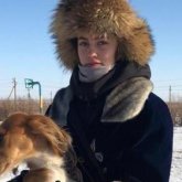 «Менің тазым – алтын қазынам»: қарағандылық орыс қыз өзінің саятшылық өнерін әйелдерге үйретпек