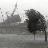 Ордабасы ауданында қатты соққан дауыл 17 үйдің шатырын ұшырып әкетті