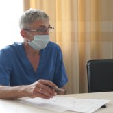 «Антибиотикті уыстап жейді»: павлодарлық дәрігер тұрғындардың өз бетімен «емделетініне» қынжылды