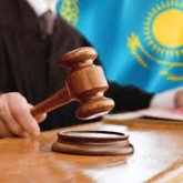 9 жыл бұрын мүгедек қызын зорлаған өгей әкеге қатысты сот үкімі шықты