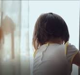 Қостанайда төрт жастағы қыз 5 қабаттан құлап кетті