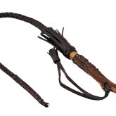 Қол астындағыларды қамшымен қорқытқан шенеуніктің үстінен шағым түсті