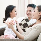 «Баласы бар отбасыларға зейнетақы жинағын алуға мүмкіндік беру керек» - экономист