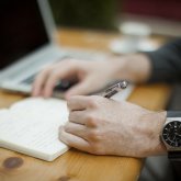 Енді лауазымды тұлғалар бір қызметті 8 жылдан артық атқара алмайды