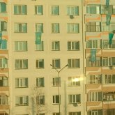 Көкшетаулықтар мемлекеттік Туды балконға іліп, автошеру ұйымдастырды