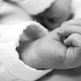 Шақалақты пакетке орап, тастап кеткен көкек анаға сот үкімі шықты