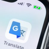 Google Translate мобильді қосымшасында қазақ тіліне қатысты жаңа функция пайда болды