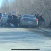 БҚО-да қарулы қылмыскерді ұстаған сәт ВИДЕОға түсіп қалды