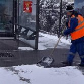 «400-дей техника жұмсадық»: Алматыны қар басып қалды