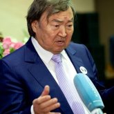 «Билікте 15-20 жыл отыруға мүлдем болмайды» – Олжас Сүлейменов