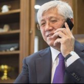 «Өзімнен бәрі сұрайды»: Амандық Баталов қашан зейнетке шығатынын айтты