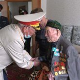 Тәртіп сақшылары ардагерлерді мерекесімен құттықтады
