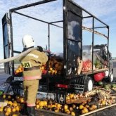 Қызылордада қауын-қарбыз тиелген жүк көлігі жанып кетті