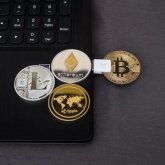 Бір түнде триллионер атанған тұрғынның кім екені анықталды