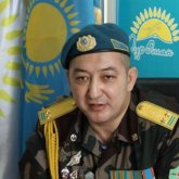 «Монументтен елтаңбаны жұлып алды»: Ақтөбеде қоғамдық бірлестік төрағасы қамауға алынды