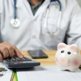 1 қазаннан бастап дәрігерлерге «ковидтік» үстемеақы төленбейді