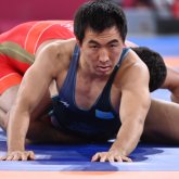 Данияр Қайсанов екі дүркін әлем чемпионына жол берді, енді қолаға таласады